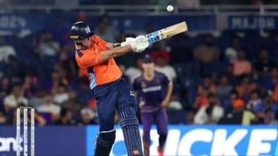 13 षटकार-3 चौकार, Finn Allen याचं सर्वात वेगवान शतक, रोहित शर्माचा रेकॉर्डही ब्रेक