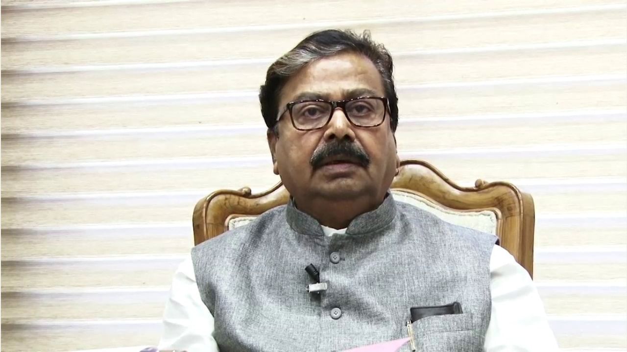 दोन्ही शिवसेना आणि मनसेने एकत्र यायला हवे, गजानन कीर्तिकर यांच्या वक्तव्याने चर्चेला उधाण