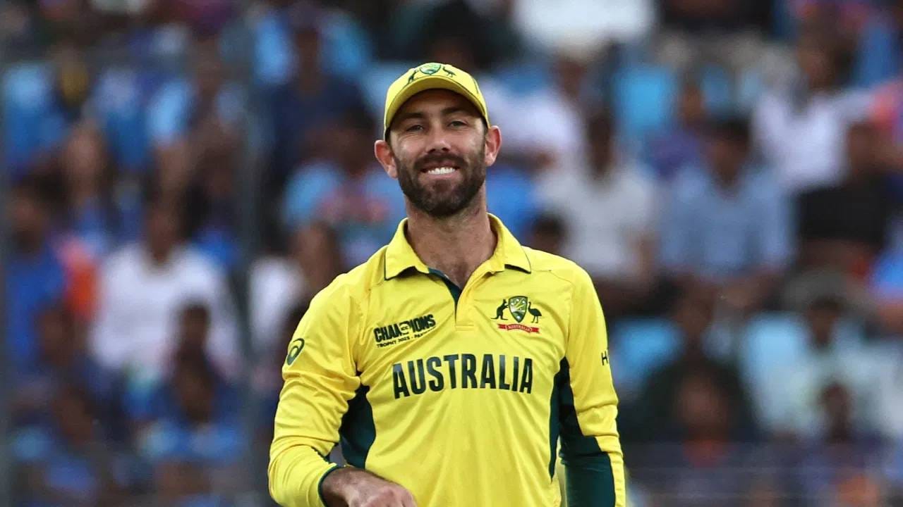 एकदिवसीय सामन्यात द्विशतक झळकावणारा ऑस्ट्रेलियन स्फोटक अष्टपैलू खेळाडू ग्लेन मॅक्सवेलने 2 जून रोजी एकदिवसीय क्रिकेटमधून निवृत्ती घेतली. आता ते फक्त टी20 स्वरूपात खेळेल. 2023 च्या एकदिवसीय विश्वचषकात त्याने बांगलादेशविरुद्ध द्विशतक झळकावले आणि संघाला शानदार विजय मिळवून दिला होता.