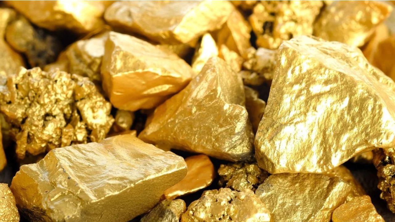 जगात सर्वाधिक सोन्याचे उत्पादन करणाऱ्या देशांच्या यादीत चौथ्या क्रमांकावर कॅनडा आहे. त्यानंतर युनायटेड स्टेट्स ऑफ अमेरिकेचे नाव येते.