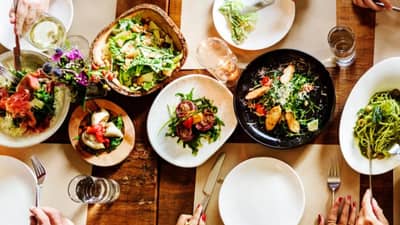 Healthy Lifestyle : दररोज या 5 पानांचे सेवन केल्यामुळे तुमचं आरोग्य राहिल निरोगी