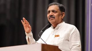 पुलवामा आणि पहलगाम हल्ल्यांची जबाबदारी गृहमंत्रालयाची, अमित शहांनी राजीनामा द्यावा; ठाकरे गटाची मागणी