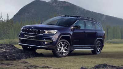 3 लाखांची सूट, ‘या’ कंपनीने उडवली टोयोटाची झोप