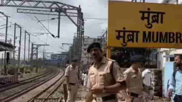 मुंब्रा लोकल अपघातील चार जखमींवर 16 डॉक्टरांची टीम करणार शस्त्रक्रिया, पोलिसांकडून अकस्मात मृत्यूची नोंद