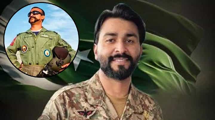 Pak Army Major Moiz : पाक मेजर मुईझ अब्बासची हत्या, ज्यानं विंग कमांडर अभिनंदन यांना पकडल्याचा केला होता दावा Pak Army Major Moiz : पाक मेजर मुईझ अब्बासची हत्या, ज्यानं विंग कमांडर अभिनंदन यांना पकडल्याचा केला होता दावा