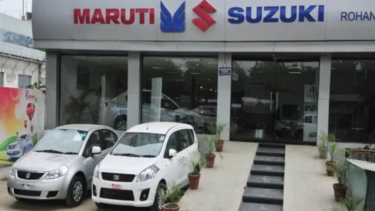 छोट्या कारची विक्री घटली, मारुती सुझुकीची सरकारकडे मदतीची मागणी