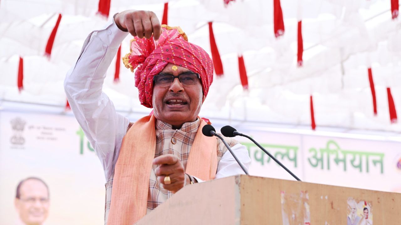 बनावट कीटकनाशके आणि खते तयार करणाऱ्या विरोधात कठोर कायदा, केंद्रीय मंत्री शिवराज सिंह चौहान यांचे प्रतिपादन