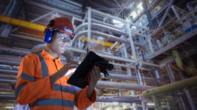 इंजिनिअरिंग करताय? उज्ज्वल भविष्यासाठी! ‘या’ क्षेत्राकडे नक्की लक्ष द्या