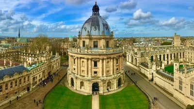 फक्त ही स्कॉलरशिप मिळवा आणि ऑक्सफोर्डमध्ये मोफत शिकण्याचा मार्ग मोकळा!