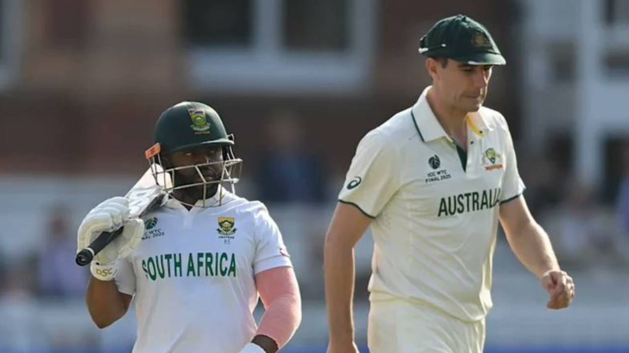 कसोटी कर्णधारपद भूषवताना नवव्यांदा पाच विकेट घेण्याची कामगिरी पॅट कमिन्सने केली आहे. तसेच या यादीत रिची बेनॉडसह संयुक्तरित्या दुसऱ्या स्थानावर आहे. पाकिस्तानचा कर्णधार इम्रान खानने 12 वेळा पाच विकेट घेतल्या आहेत. (Photo- ICC Twitter) 