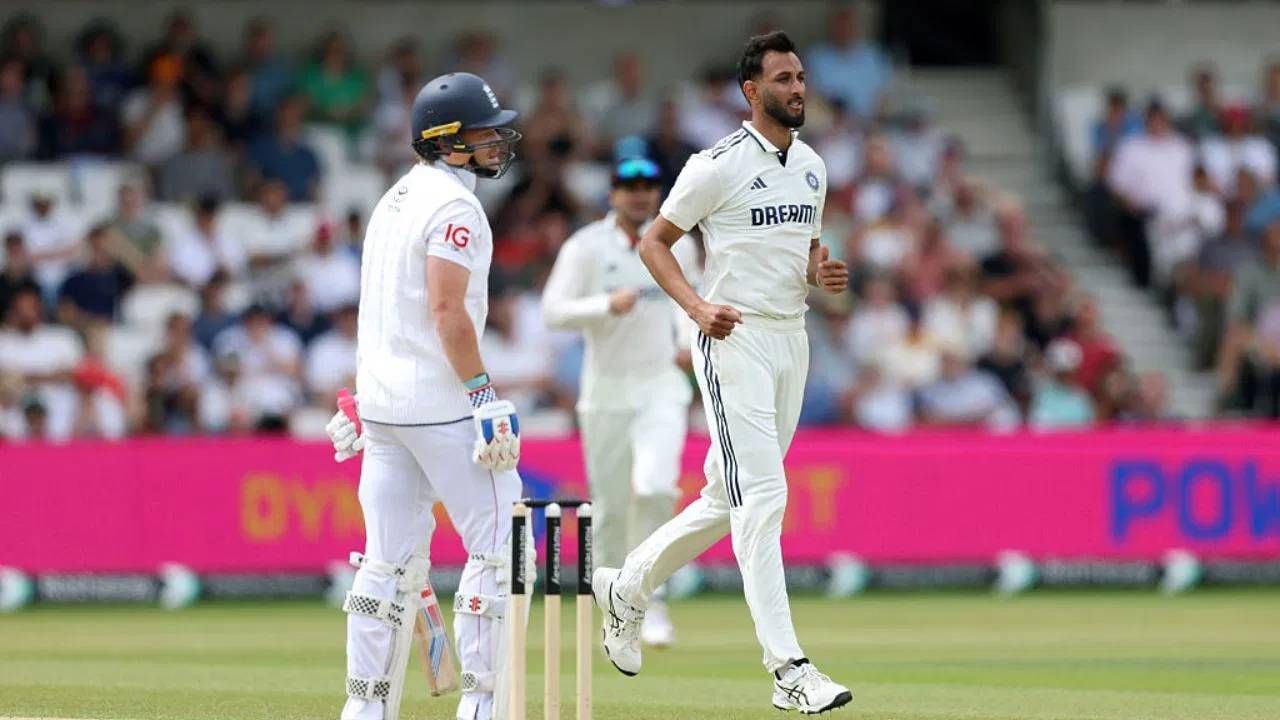 भारत-इंग्लंड कसोटीत प्रसिद्ध कृष्णाने काय केले? भारतीय क्रिकेटच्या इतिहासात पहिल्यांदाच घडलं असं भारत-इंग्लंड कसोटीत प्रसिद्ध कृष्णाने काय केले? भारतीय क्रिकेटच्या इतिहासात पहिल्यांदाच घडलं असं