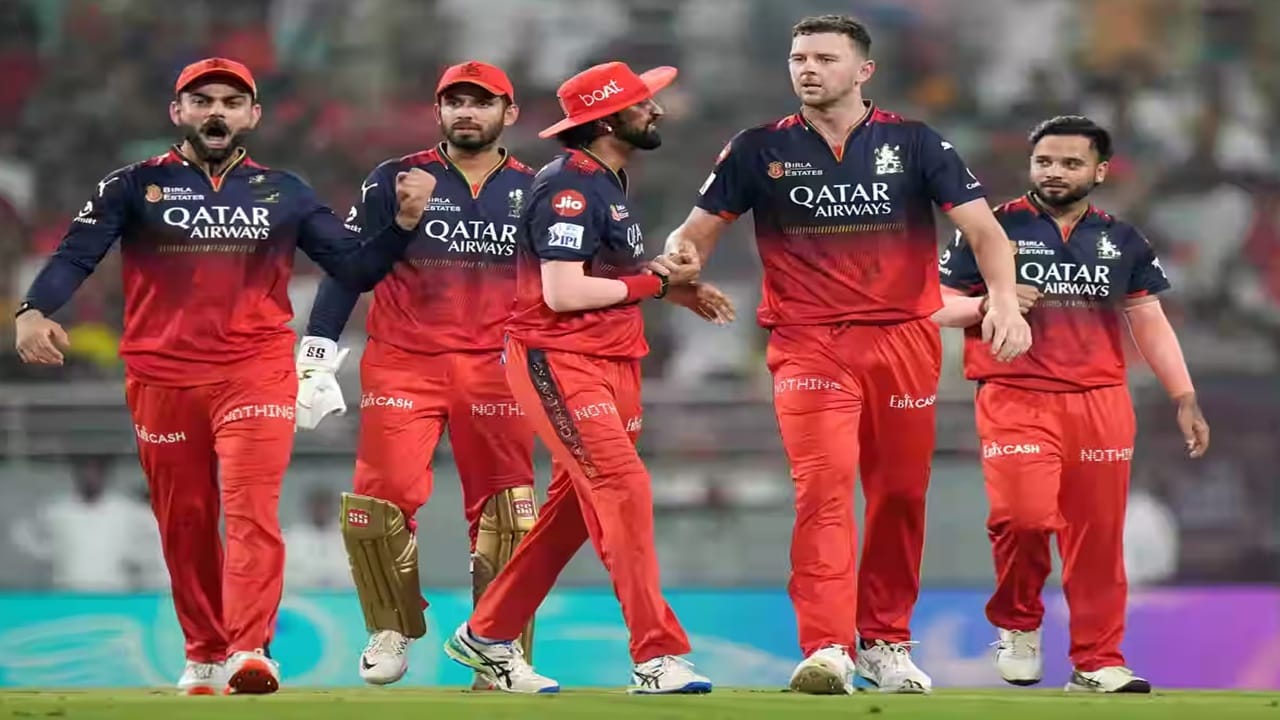 RCB vs PBKS : आरसीबीला IPL 2025 Final मोठा झटका, 2 मॅचविनर खेळाडूंबाबत मोठी अपडेट RCB vs PBKS : आरसीबीला IPL 2025 Final मोठा झटका, 2 मॅचविनर खेळाडूंबाबत मोठी अपडेट