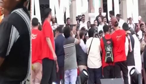 दरम्यान, एकीकडे चेंगराचेंगरी झाली असली तरी दुसरीकडे एम. चिन्नास्वामी स्टेडियमवर मात्र खेळाडूंचा सत्कार करण्यात आला आहे.  