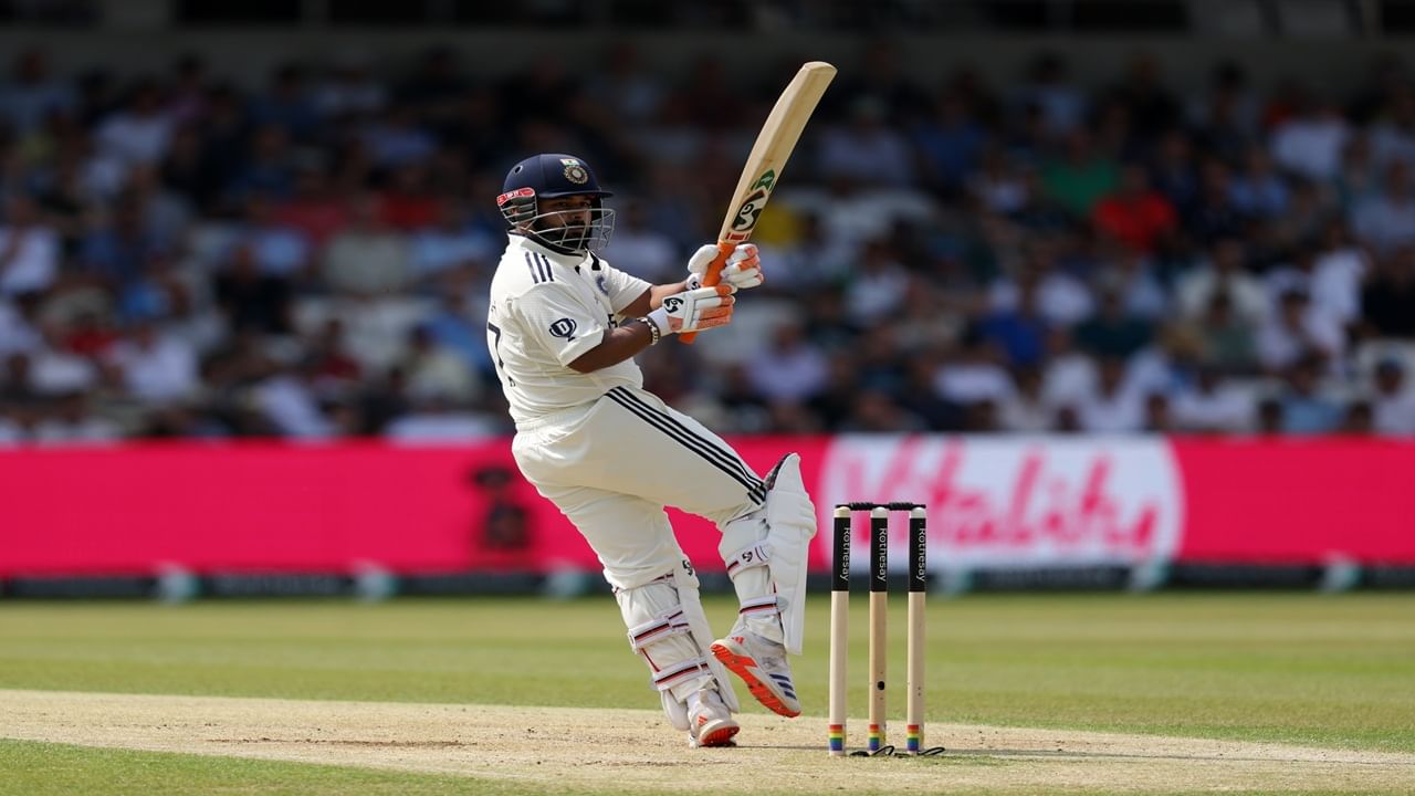 ENG vs IND : ऋषभ पंतचं सिक्ससह चाबूक शतक, टीम इंडियाची इंग्लंड विरुद्ध हॅटट्रिक ENG vs IND : ऋषभ पंतचं सिक्ससह चाबूक शतक, टीम इंडियाची इंग्लंड विरुद्ध हॅटट्रिक