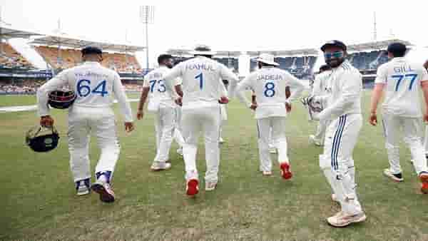 IND vs ENG : टीम इंडियाचं त्रिकुट चमकलं, कसोटी मालिकेआधी गूड न्यूज, इंग्लंडला डोकेदुखी