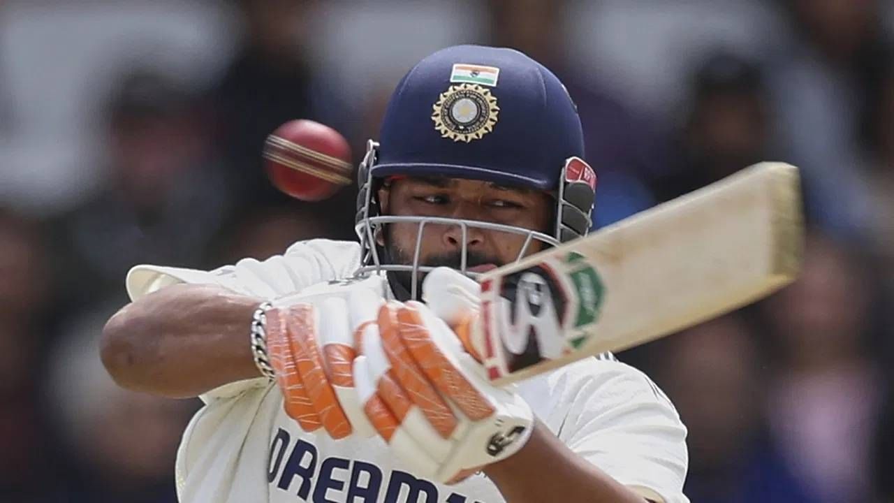 सामनावीराचा पुरस्कार कोणालाही मिळाल तरी जसप्रीत बुमराह आणि ऋषभ पंत दोघेही विजयाची शिल्पकार ठरतील . पाच कसोटी सामन्यांच्या मालिकेत 1-0 ने आघाडी घेईल. तसेच वर्ल्ड टेस्ट चॅम्पियनशिप गुणतालिकेत पहिलं स्थान पटकावेल. (PC-PTI)