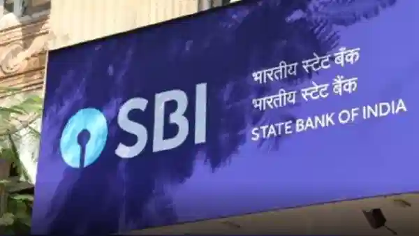 SBI च्या ग्राहकांसाठी धक्कादायक बातमी, बँकेच्या या निर्णयामुळे कोट्यवधी लोकांना फटका बसणार