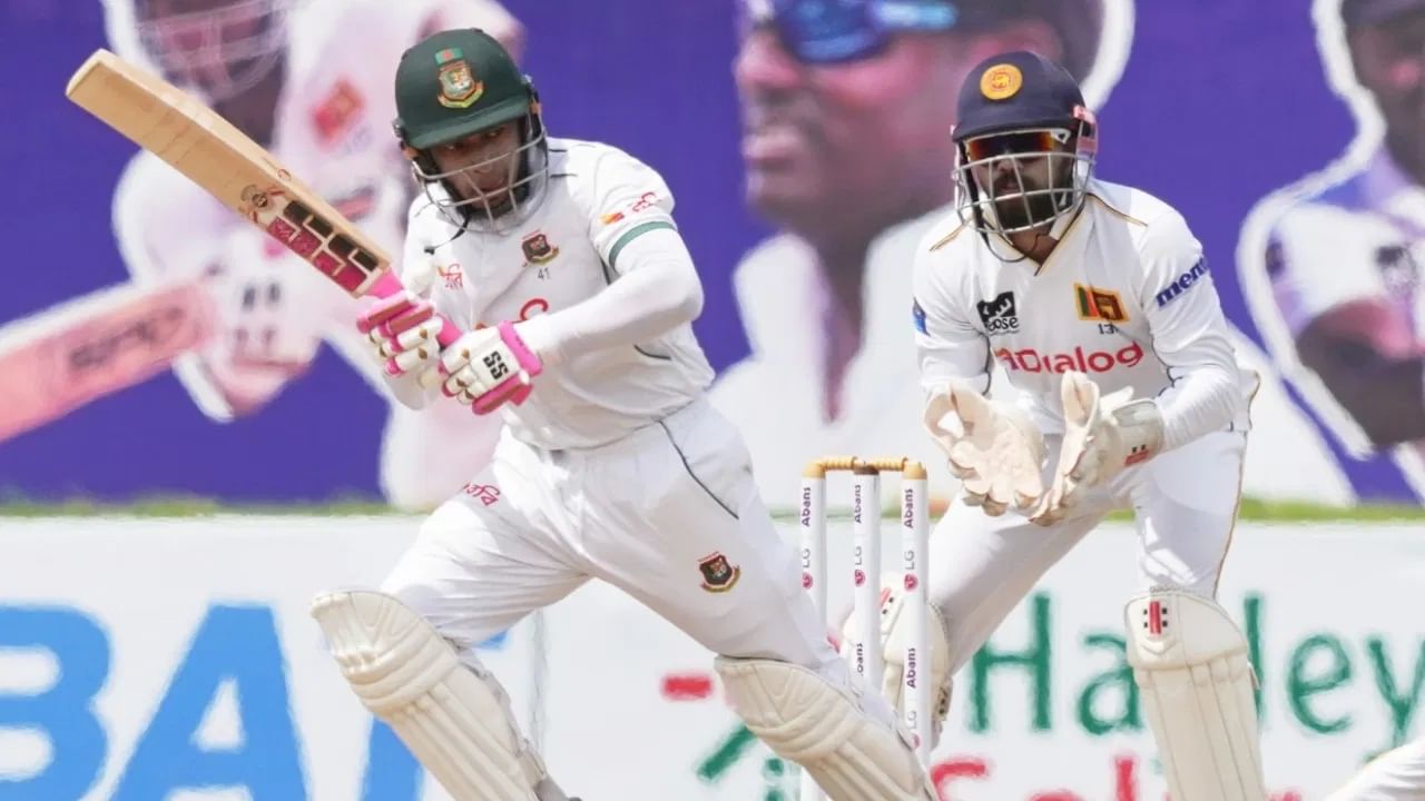 SL vs BAN: मुश्फिकुर रहीममुळे बांगलादेश झटका, कोलंबोत काय झालं? SL vs BAN: मुश्फिकुर रहीममुळे बांगलादेश झटका, कोलंबोत काय झालं?