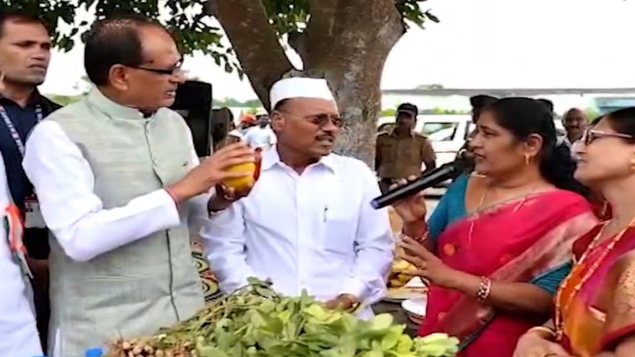 विकसित कृषी संकल्प अभियानाची उद्या गुजरातमध्ये सांगता, कृषीमंत्री शिवराज सिंह चौहान शेतकऱ्यांशी संवाद साधणार विकसित कृषी संकल्प अभियानाची उद्या गुजरातमध्ये सांगता, कृषीमंत्री शिवराज सिंह चौहान शेतकऱ्यांशी संवाद साधणार