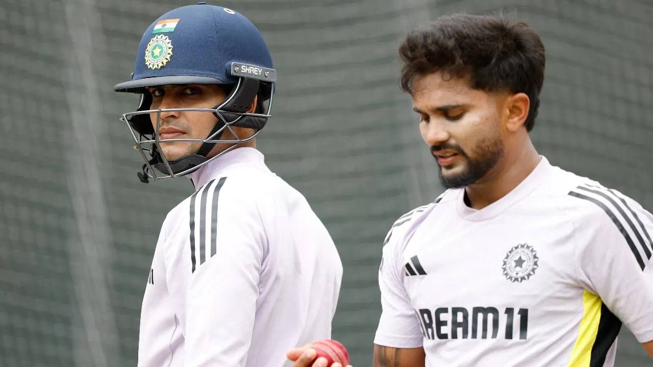 IND vs ENG : इंग्लंडविरुद्धच्या पहिल्या कसोटी सामन्यासाठी अशी असेल प्लेइंग 11! आकाश चोप्रा म्हणाला...