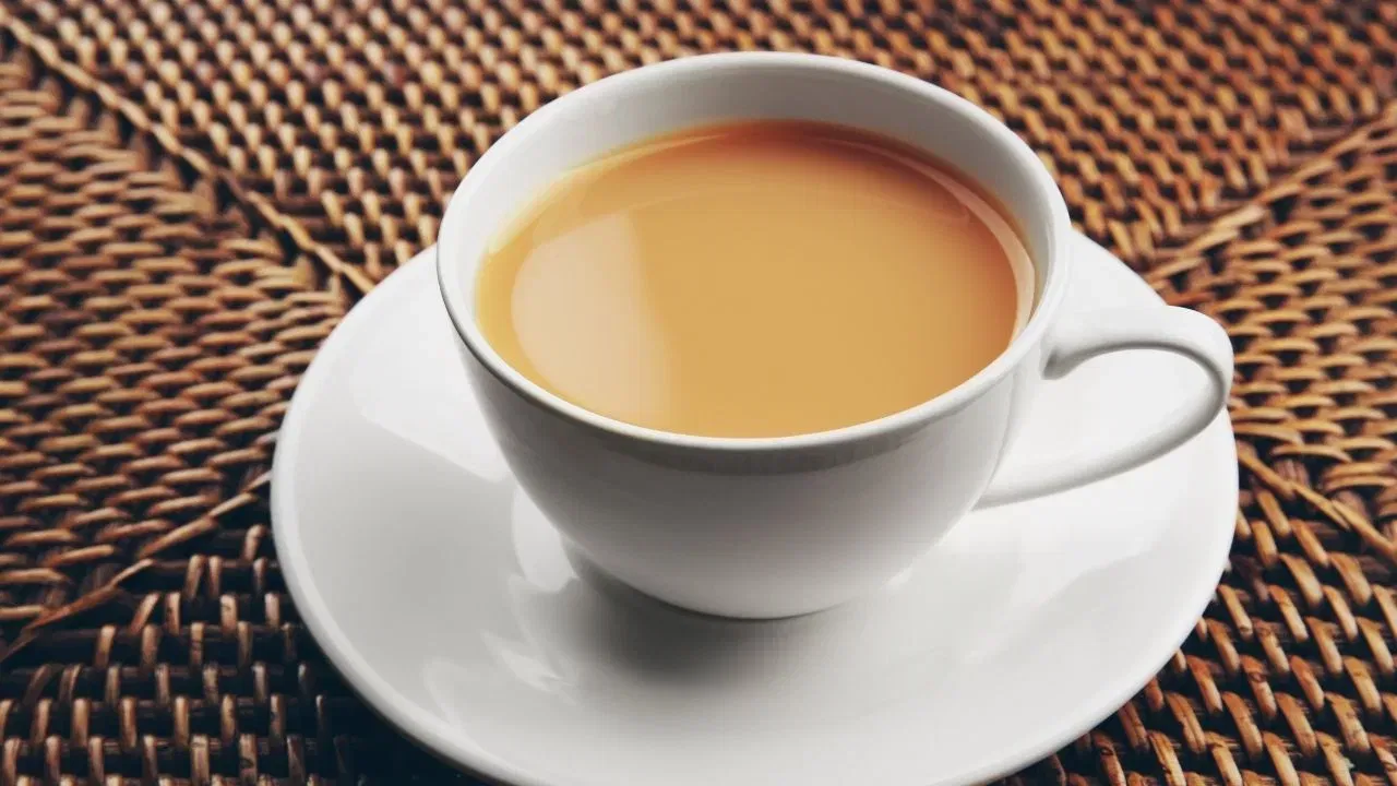 एक किलो चहाची किंमत तब्बल 9 कोटी रुपये, काय आहे वैशिष्ट्ये? एक किलो चहाची किंमत तब्बल 9 कोटी रुपये, काय आहे वैशिष्ट्ये?