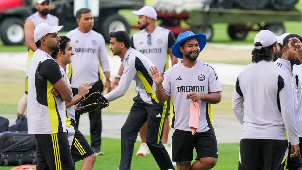 ENG vs IND : इंग्लंड विरूद्धच्या पराभवानंतर टीम इंडियातून या खेळाडूचा पत्ता कट! कोण आहे तो? ENG vs IND : इंग्लंड विरूद्धच्या पराभवानंतर टीम इंडियातून या खेळाडूचा पत्ता कट! कोण आहे तो?