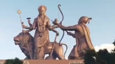 भवानी माता द्विभुजाची पाहिजे की अष्टभुजाची? धाराशिवमध्ये 108 फुटी शिल्पावरून राजकारण तापले