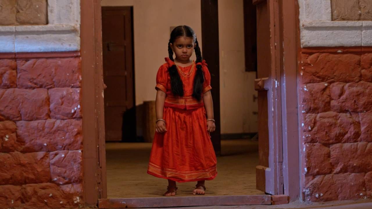 ही ‘माया’ केवळ षड्रिपूंतील एक नसून ती संपूर्णसृष्टी उध्वस्त करू शकते. त्यामुळे तिचं बलाढ्य मायावी आव्हानं आणि देवीच्या भक्तीचा अद्वितीय प्रवास यांचा संगम येत्या काही भागात पाहायला मिळणार आहे.