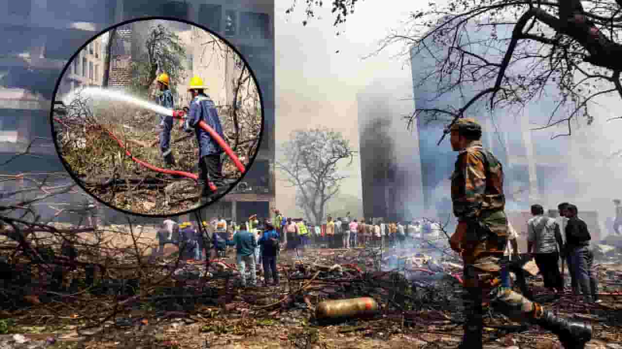Air India Plane Crash : टेकऑफनंतर 5 मिनिटातच प्लेन क्रॅश, DCGA नं दिली अधिकृत माहिती, बघा VIDEO