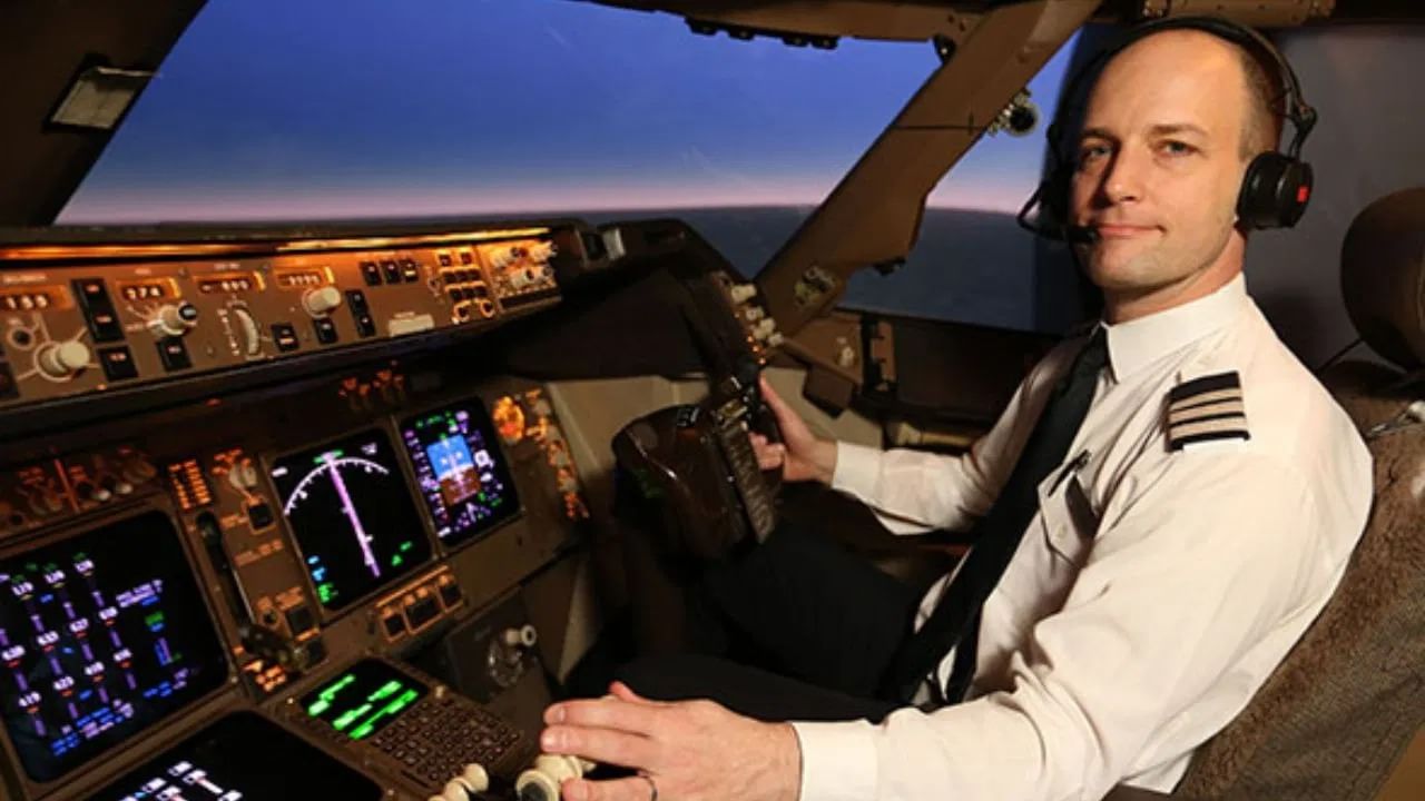 चुकीच्या अहवालामुळे वैमानिकांना नाहक त्रासाला सामोरं जावं लागू शकतं. या अडचणी टाळण्यासाठी परफ्यूम लावणं टाळलं जाते.