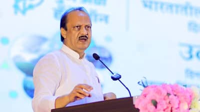 तेव्हा आम्ही एकत्र....अजितदादांचं राष्ट्रवादीच्या एकत्रिकरणावर मोठं विधान, थेट म्हणाले...