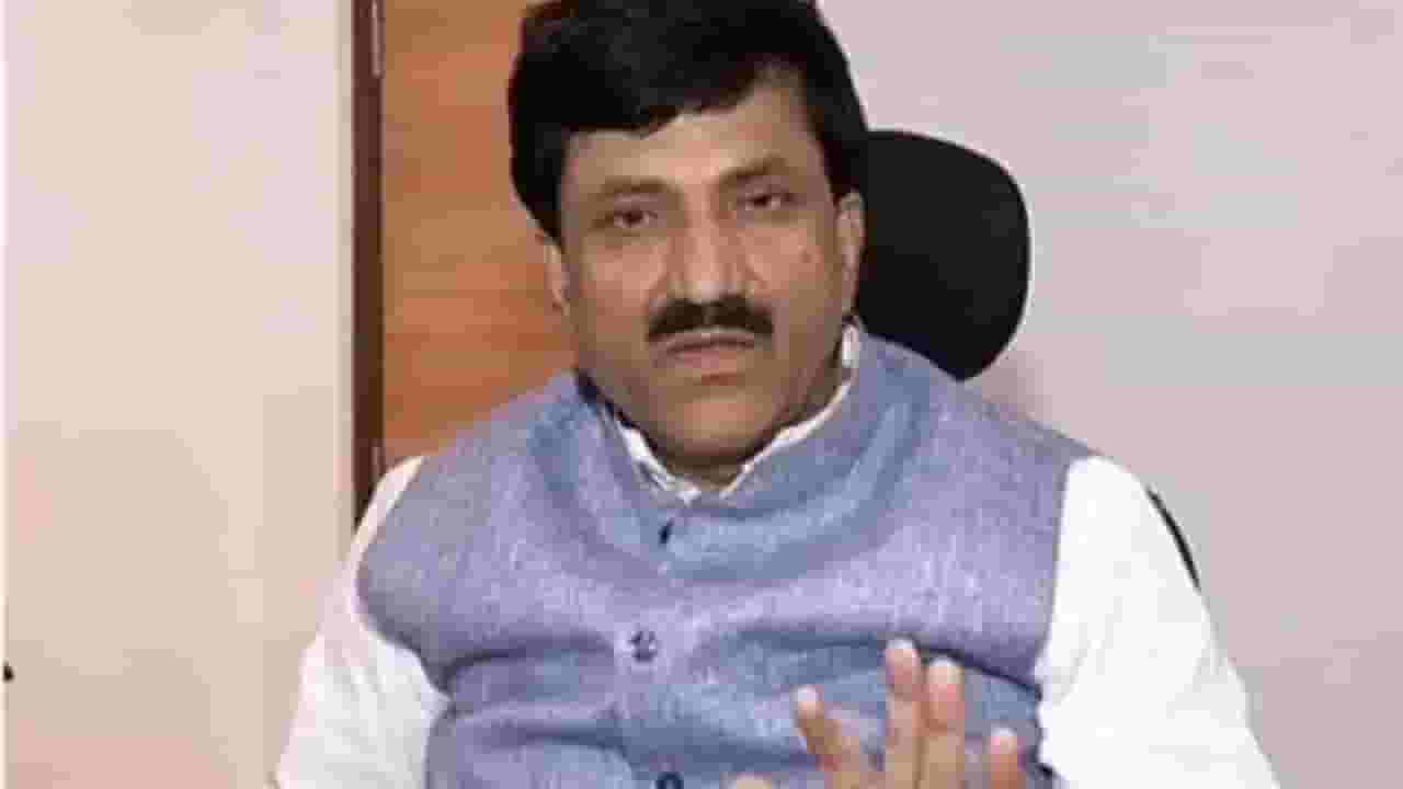 Babanrao Lonikar : तुमच्या अंगावरचे कपडे, चप्पलसुद्धा आमच्यामुळंच आहे..., बबनराव लोणीकर बरळले