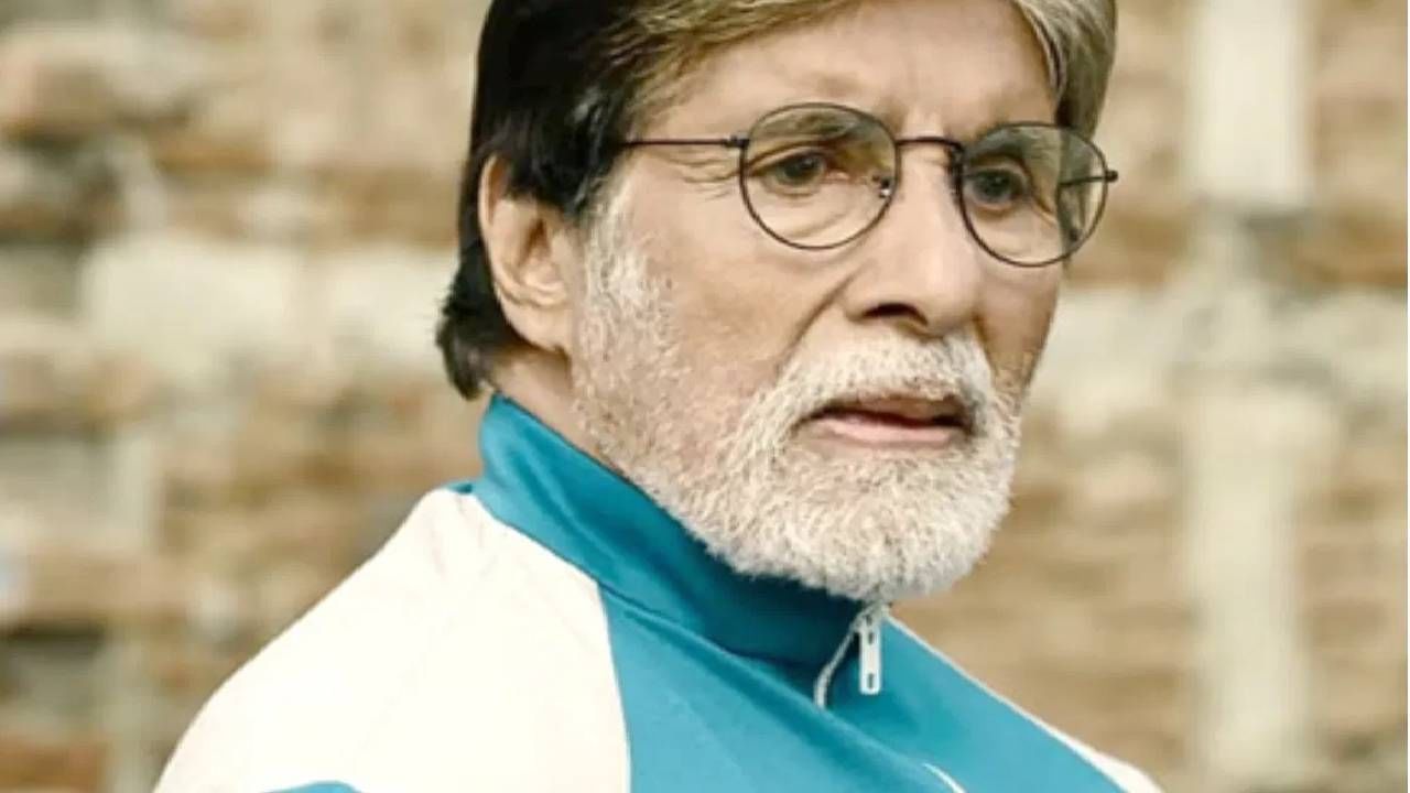 पण बॉक्स ऑफिसवर अशी भूमिका करणारा तो काही एकमेव अभिनेता नाही. वर्षानुवर्षे असे अनेक प्रेरणादायी चित्रपट बनवले जात असून त्या या चित्रपटांमध्ये अनेक अभिनेत्यांनी प्रशिक्षकाची भूमिका साकारली आहे. आमिर स्वतः देखील प्रशिक्षकाच्या भूमिकेत दिसला आहे. चित्रपटांमध्ये कठीण प्रशिक्षकांची भूमिका साकारणाऱ्या अशा काही कलाकारांबद्दल जाणून घेऊया.