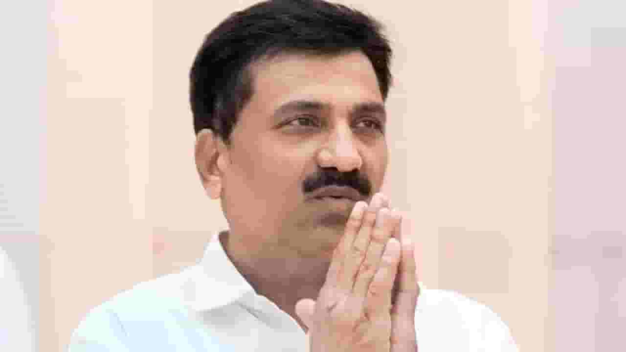 Babanrao Lonikar : आधी बरळले आता सारवा-सारव, लोणीकर म्हणाले, ट्रोल केलं जातंय, ते 4-5 जणांचं टोळकं..