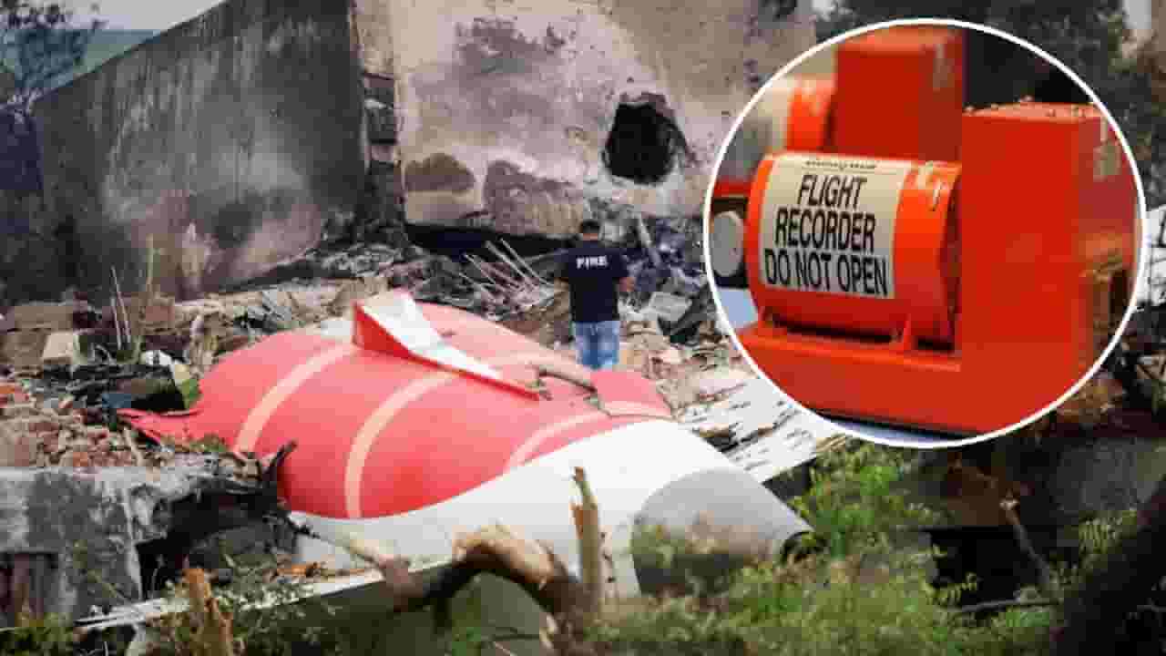 Ahmedabad Plane Crash : ब्लॅक बॉक्सचा डेटा रिकव्हर भारतात शक्य नाही, दुर्घटनेचं कारण कसं समजणार? सरकारचा मोठा निर्णय Ahmedabad Plane Crash : ब्लॅक बॉक्सचा डेटा रिकव्हर भारतात शक्य नाही, दुर्घटनेचं कारण कसं समजणार? सरकारचा मोठा निर्णय
