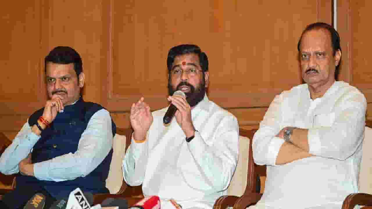 BMC Election 2025 : भाजप नंबर 1 करण्यासाठी मेहनत घ्या, फडणवीसांच्या सूचना; शिंदेंचा कानमंत्र काय? तर दादांच्या हालचाली काय?