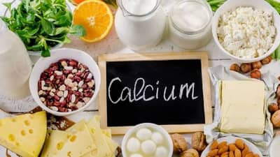 तुम्ही जर दूध पीत नसाल तर कॅल्शियमची कमतरता भरून काढण्यासाठी या 5 पेयांचे करा सेवन