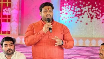 शेवटी पैलवानानं ठाकरेंची साथ सोडली, चंद्रहार पाटलांचा शिंदे गटात जाहीर प्रवेश!