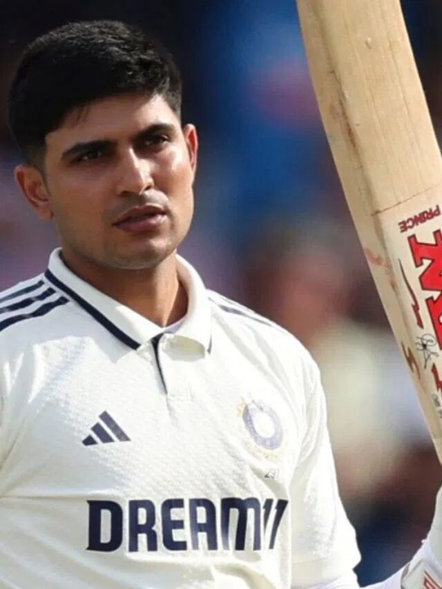 कर्णधार होताच पहिल्याच डावात शुबमन गिलचा वर्ल्ड रेकॉर्ड कर्णधार होताच पहिल्याच डावात शुबमन गिलचा वर्ल्ड रेकॉर्ड