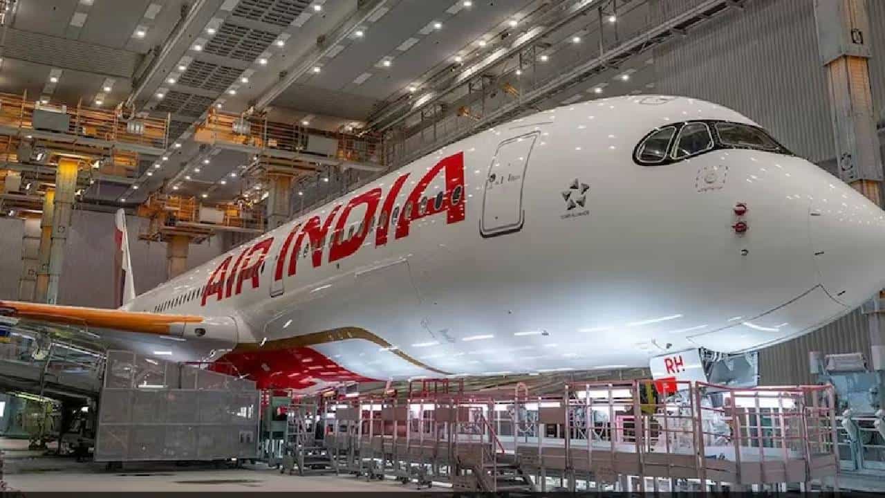 Air India : चिंता करण्याचं कारण नाही... DGCAकडून क्लीन चिट, एअर इंडियानं चौकशीत दिली मोठी माहिती