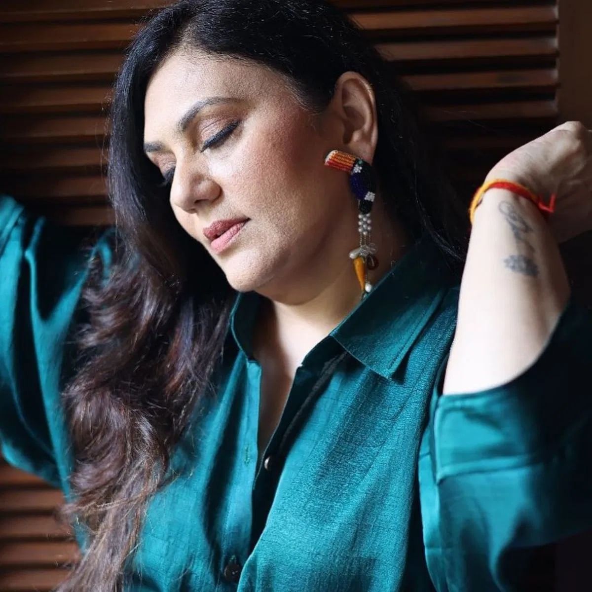 रामायणापूर्वी त्या 'विक्रम और बेताल' चा भाग होत्या. त्यांच्या पहिल्या चित्रपटाचे नाव 'सुन मेरी लैला' होते. याशिवाय, त्या 'जो रुपे 10 करोड', 'घर का चिराग' आणि 'खुदाई' साठी देखील ओळखल्या जातात.