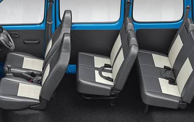 Maruti Suzuki च्या सर्वात स्वस्त 7 सिटर कारच्या खपाचा विक्रम, मोडले सर्व रेकॉर्ड