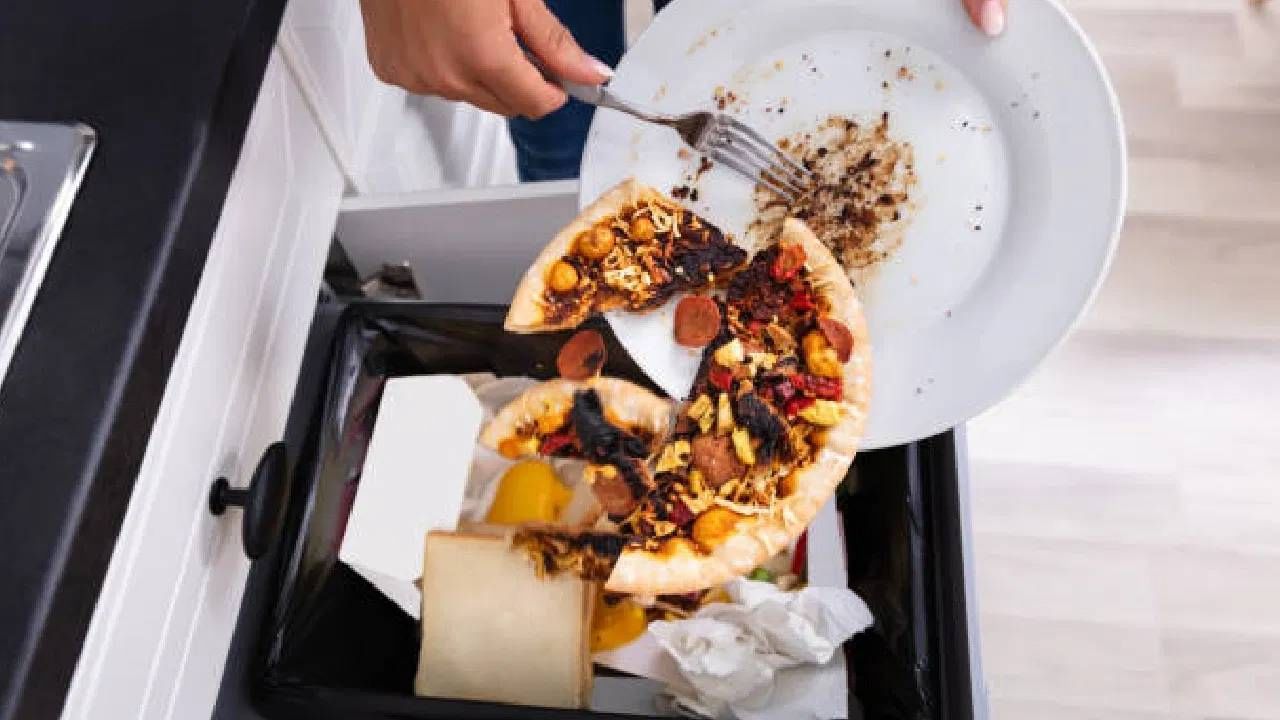 देशात अन्नटंचाई आणि कुपोषणाची स्थिती अशी आहे की येथील सुमारे 23.4 कोटी लोक कुपोषणाने ग्रस्त आहेत.