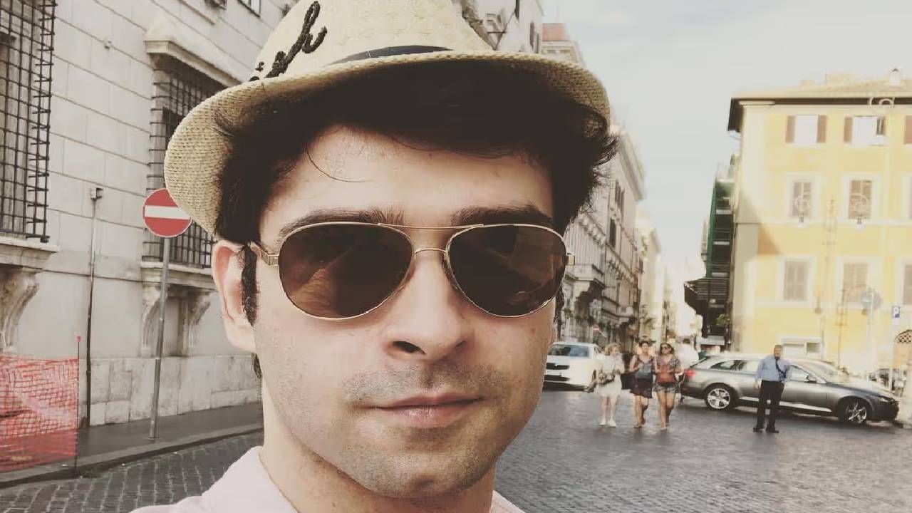 फिल्म इंडस्ट्रीत असे अनेक स्टार्स आहेत, जे काही वर्ष अभिनय करुन शोबिजपासून लांब गेले. यात एक आहे गिरीश कुमार. त्याने 2013 साली डेब्यु केलेला. 