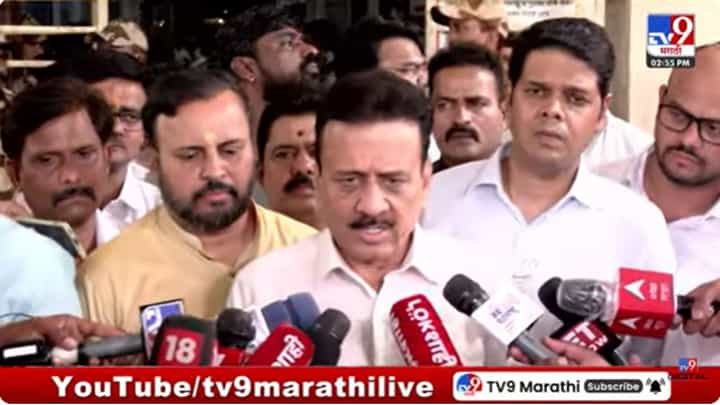 Girish Mahajan : मृतांच्या वारसांना आर्थिक मदत, जखमींच्या उपचाराचा खर्च शासन करेल; मंत्री गिरीश महाजन यांची माहिती Girish Mahajan : मृतांच्या वारसांना आर्थिक मदत, जखमींच्या उपचाराचा खर्च शासन करेल; मंत्री गिरीश महाजन यांची माहिती
