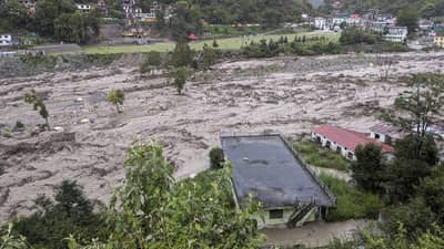 29 राज्यांमधील मान्सूनची स्थिती; 11 राज्यांमध्ये धो-धो पाऊस; 48 तासांत कसं असेल वातावरण?