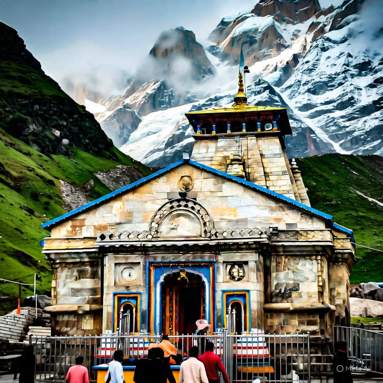 पांडवांचे नातू, राजा परीक्षित यांचे पुत्र महाराजा जन्मेजय यांनी हे मंदिर बांधले म्हणूनच याला पंचकेदार असेही म्हणतात. यानंतर, आदि शंकराचार्य यांनी या मंदिराचा जीर्णोद्धार केला.