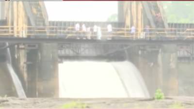 Khadakvasla Dam : खडकवासला धरणातून पहिला विसर्ग; 2 हजार क्युसेकने मुठा नदीपत्रात पाणी सोडण्यास सुरुवात