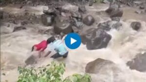 Kolhapur : वाहत्या धबधब्या खाली सेल्फी काढायला गेला अन्.., कोल्हापूरचा थरारक व्हिडीओ