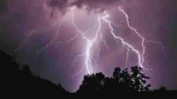 IMD Monsoon Update : मान्सूनबाबत हवामान विभागाकडून मोठी बातमी; नव्या अंदाजामुळे शेतकऱ्यांची चिंता वाढली